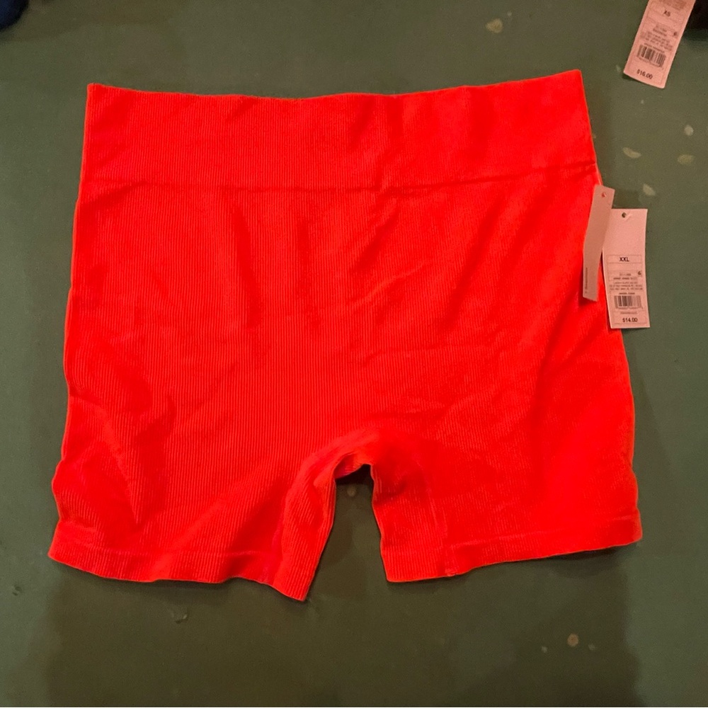 biker shorts